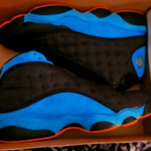 Jordan 13,10.5 aqau blue and black and yellow